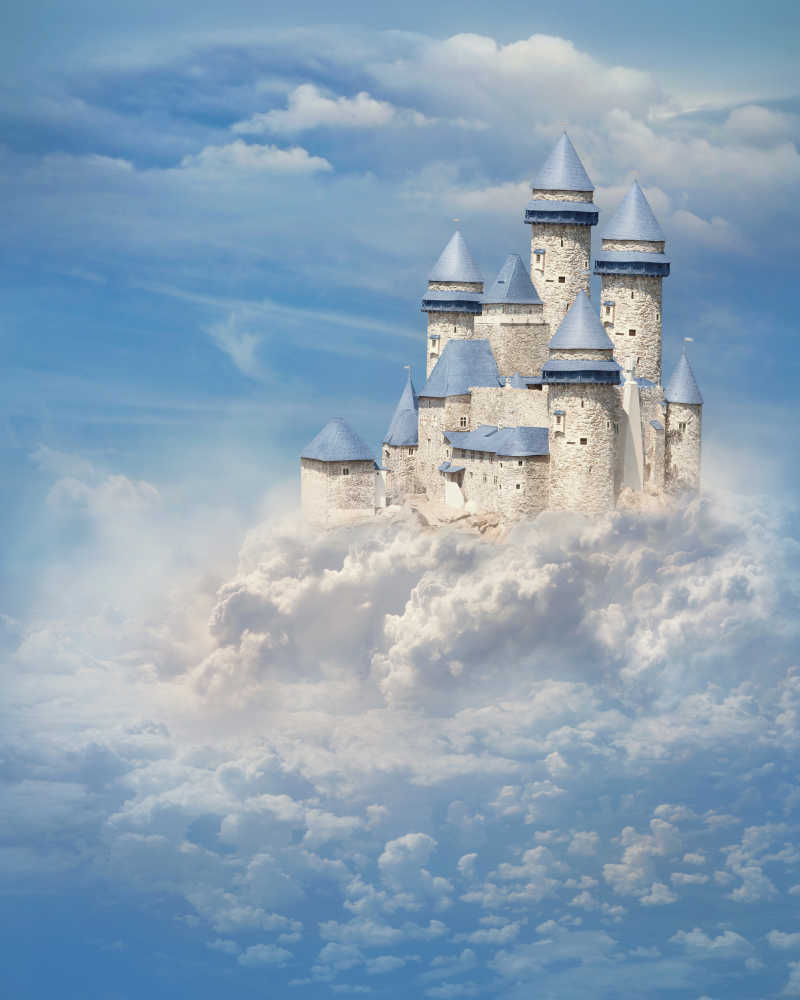 云雾之上的蓝顶的城堡