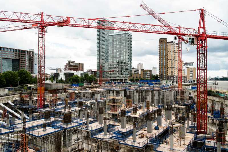 建设中的现代城市