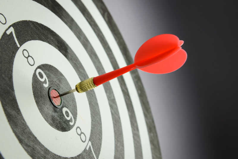 击中十环的飞镖