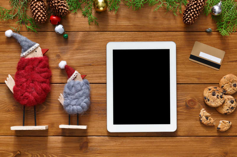 网购的圣诞玩具