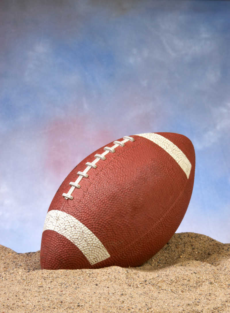 沙堆上的美式橄榄球