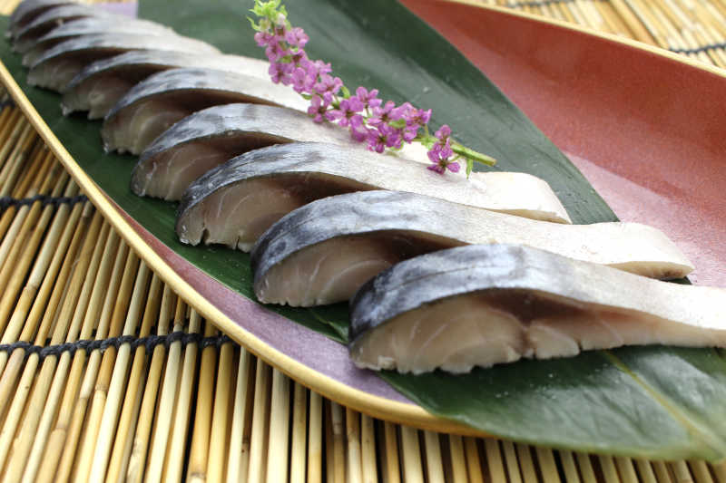 鯖鱼肉切的非常整齐