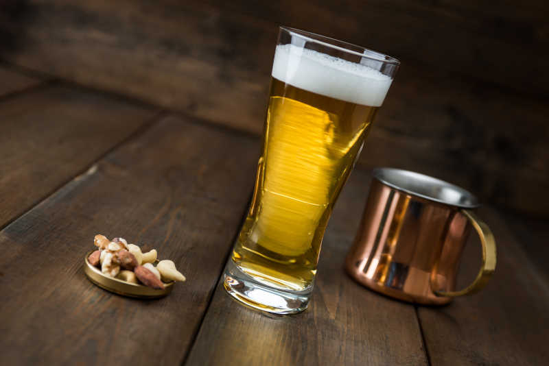 啤酒和小吃