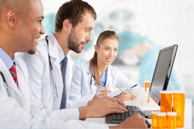 数据分析的三个医生