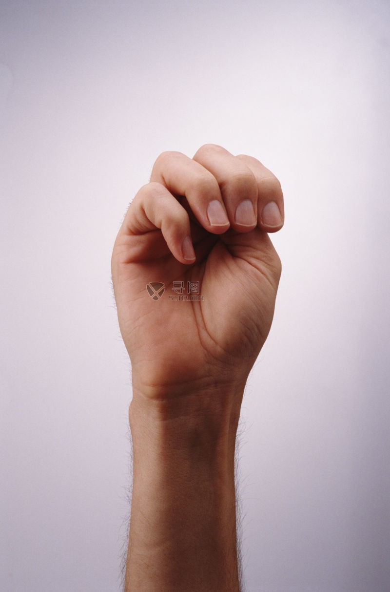 聋哑人字母M的手语