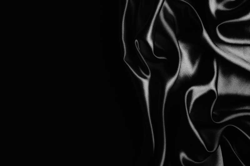 豪华布或丝质缎绒材料的波浪褶皱