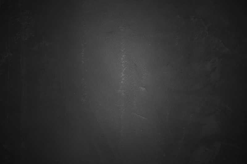 带有划痕的黑色墙面