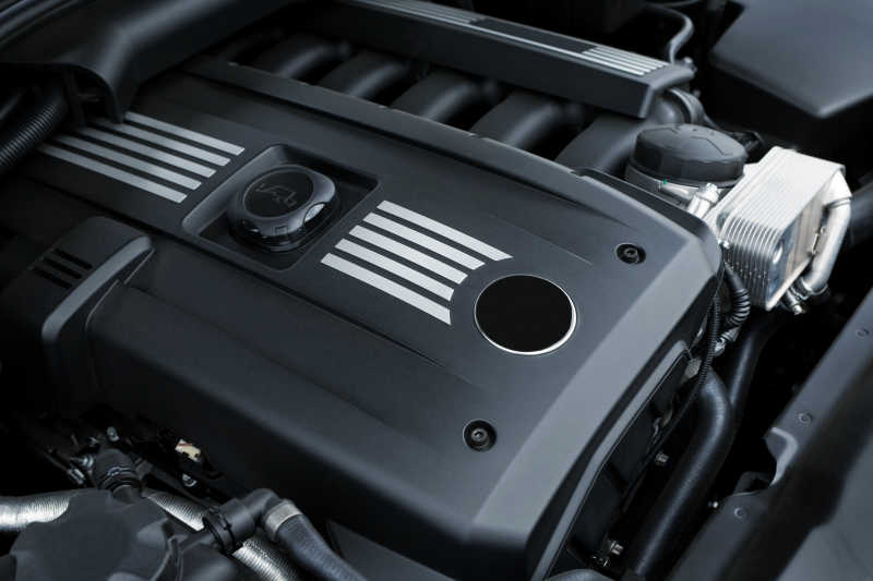 现代汽车的黑色强劲引擎