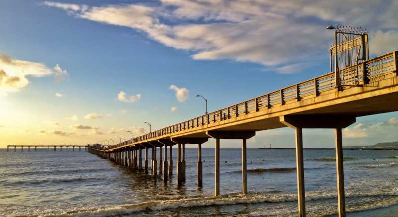 日落时分哥的圣地亚码头