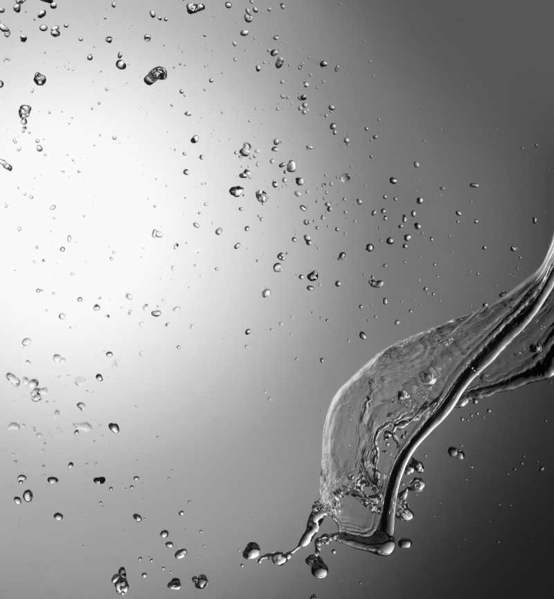 飞溅的水珠和水花设计