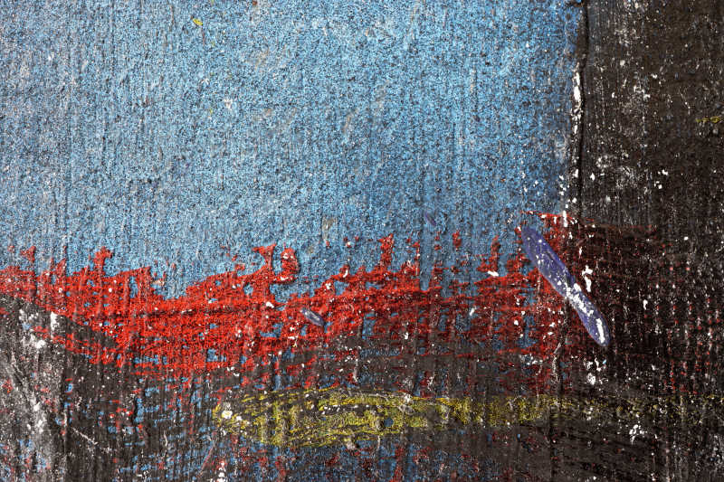 一大块红蓝黑油漆涂鸦