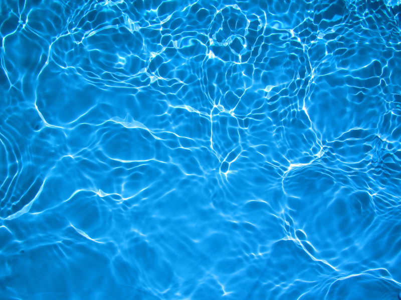 蓝色清澈的水图片 清澈的水素材 高清图片 摄影照片 寻图免费打包下载