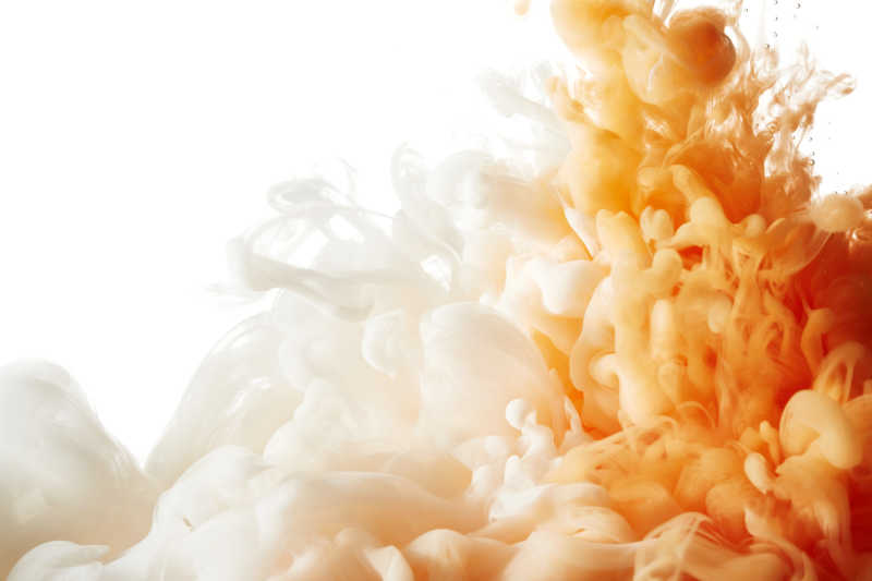 白色背景的橘色油漆