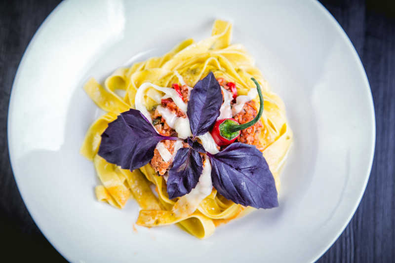 一块辣椒意式面食