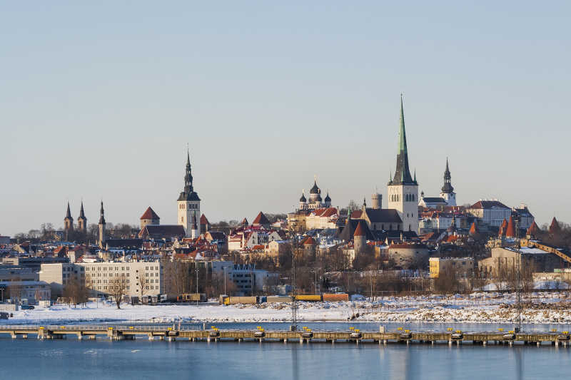 爱沙尼亚城市和码头