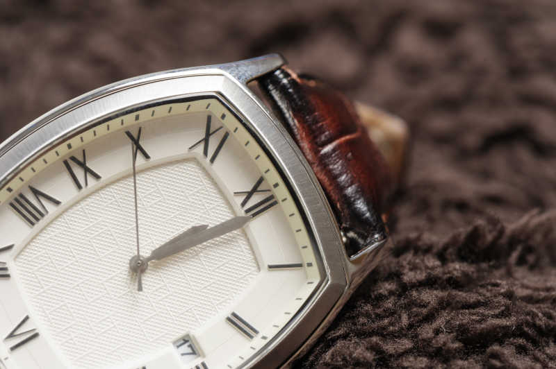 精致的男士手表特写