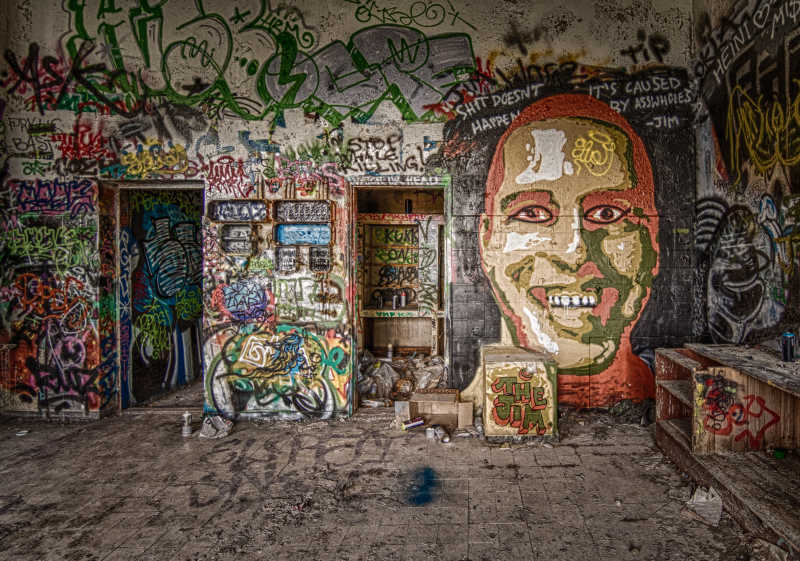 破旧墙壁创意个性涂鸦