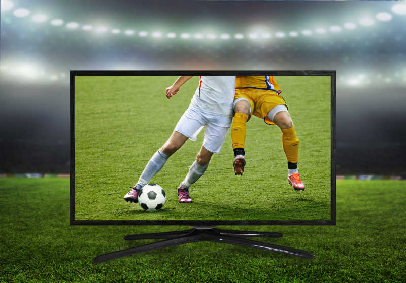 电视显示器中观看足球比赛