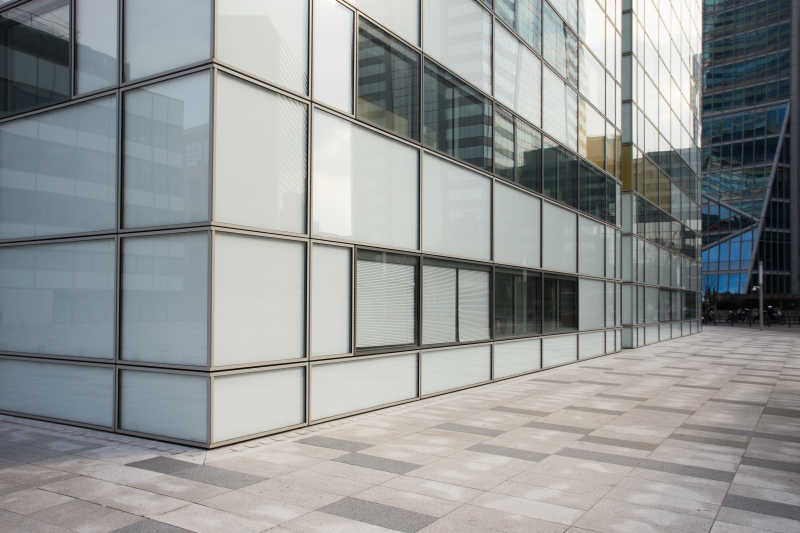 大厦的玻璃幕墙