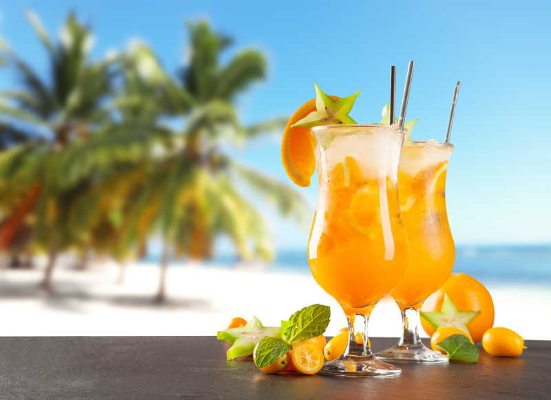 假日的冰镇饮品