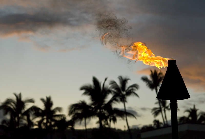 夏威夷的提基火炬