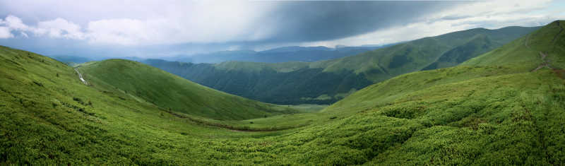 乌克兰美丽的喀尔巴阡山脉