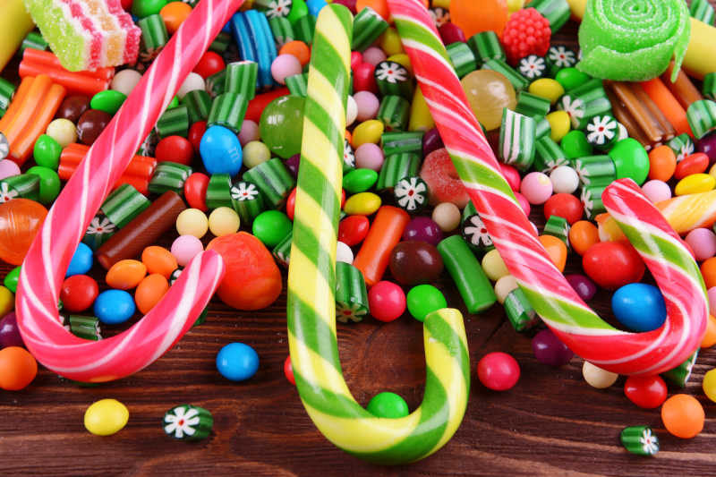 貌似雨伞勾一样的糖果