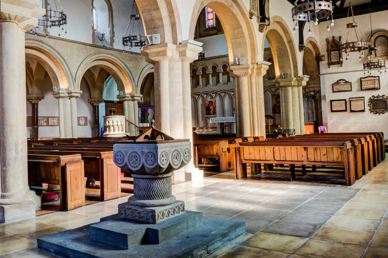 圣杰姆斯修道院字体HDR