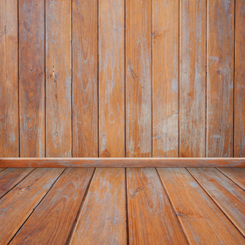 老旧的木屋内部