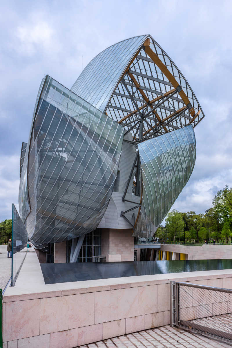 造型奇特的现代建筑