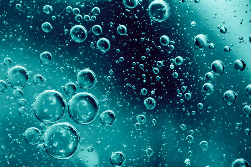 泡泡图片 绿色水中的泡泡素材 高清图片 摄影照片 寻图免费打包下载