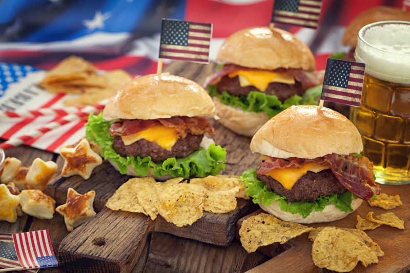 快餐店贩卖的美味汉堡