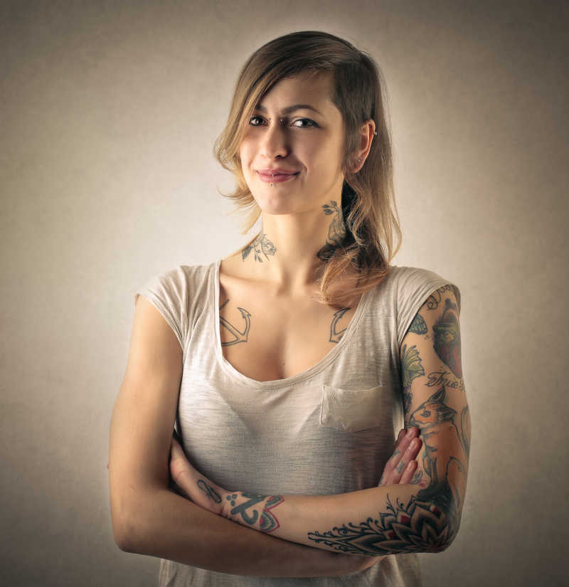 微笑女孩的画像