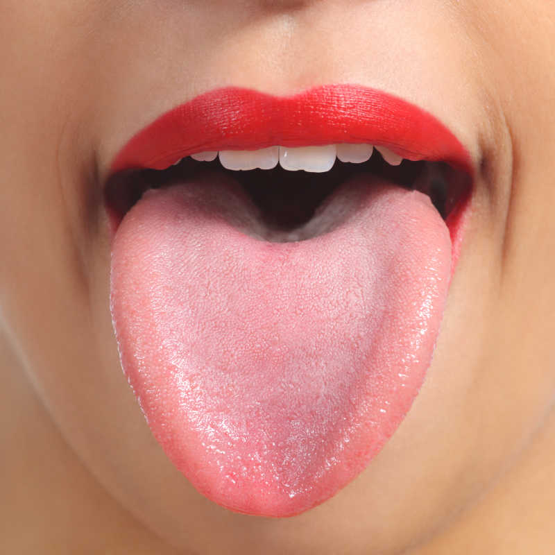 女生伸舌头的嘴部头像图片