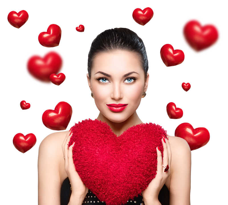 白色背景期待爱情的年轻美丽女人