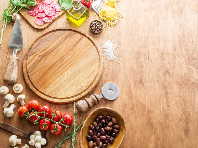 比萨饼的制作食材