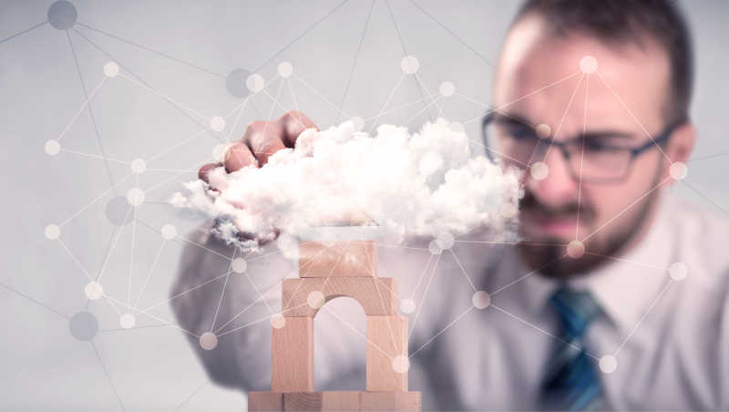 商人建造商业云塔