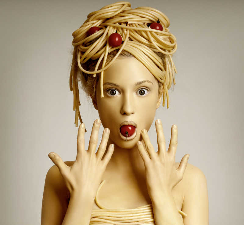 专业化妆的女模特