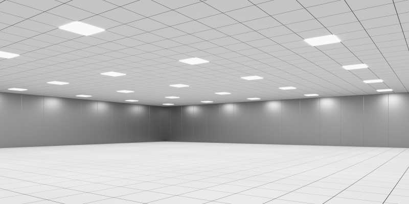 灯光照亮空旷的空间