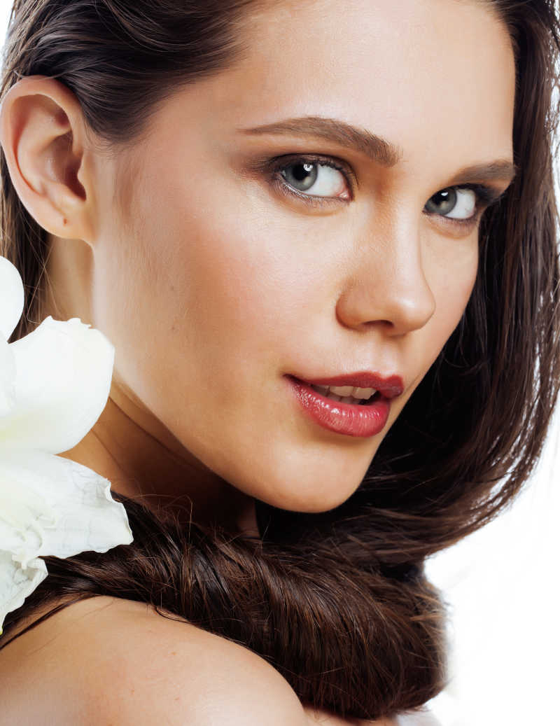 插花妖娆的外国女子