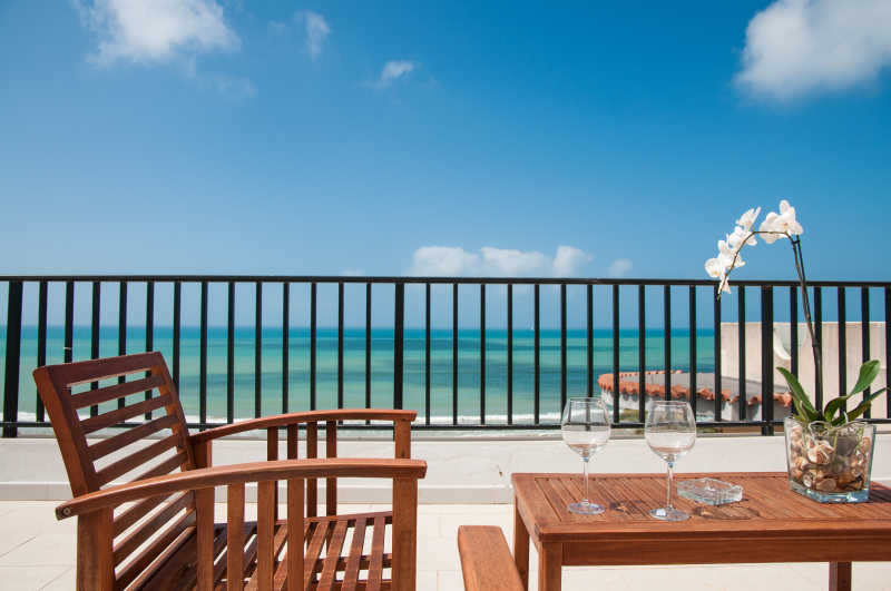 豪华的海景露天平台