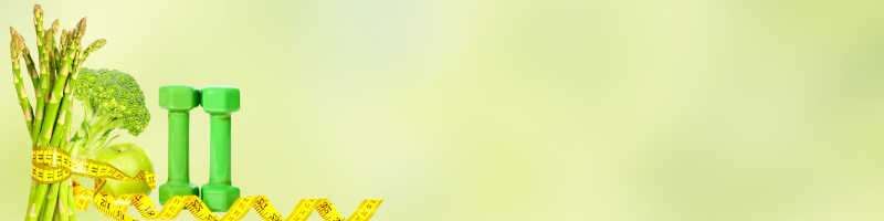 蔬菜水果和哑铃