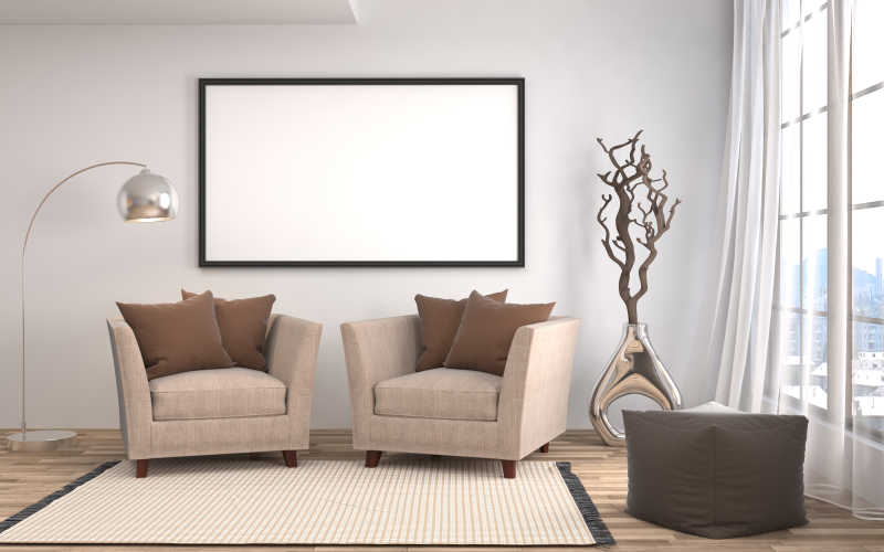 复古低调单人沙发上的空白画框