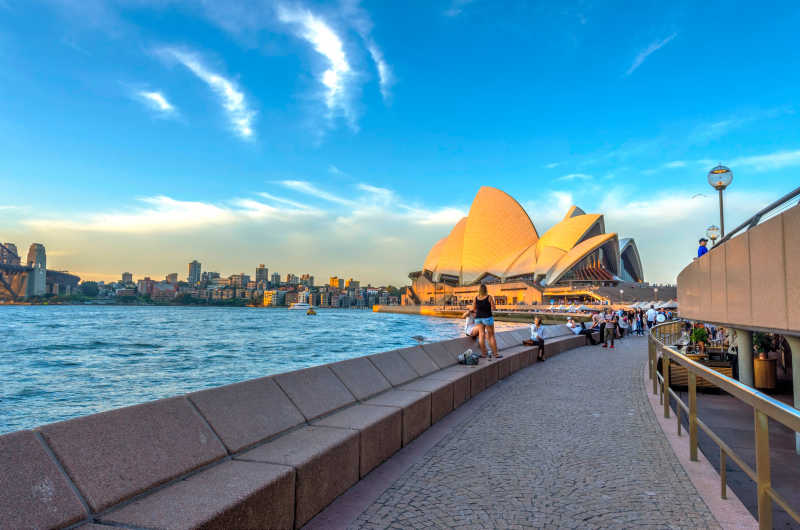 歌剧院边上的风景