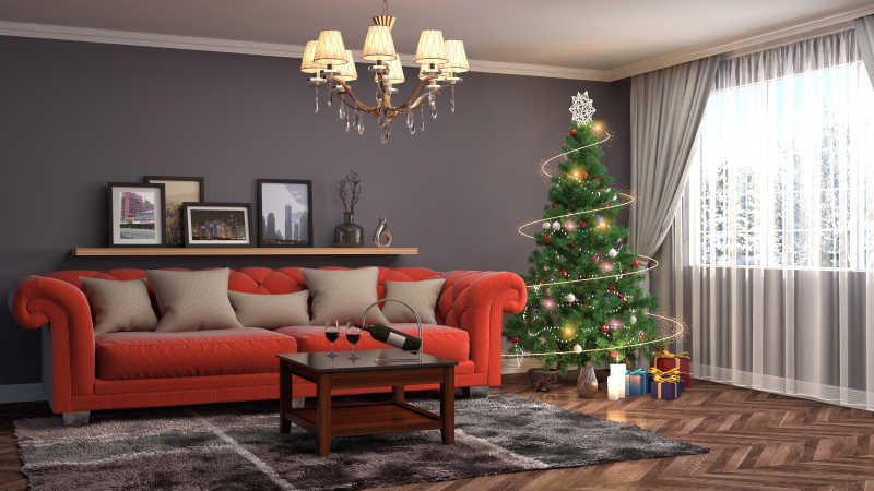 客厅里的漂亮圣诞树