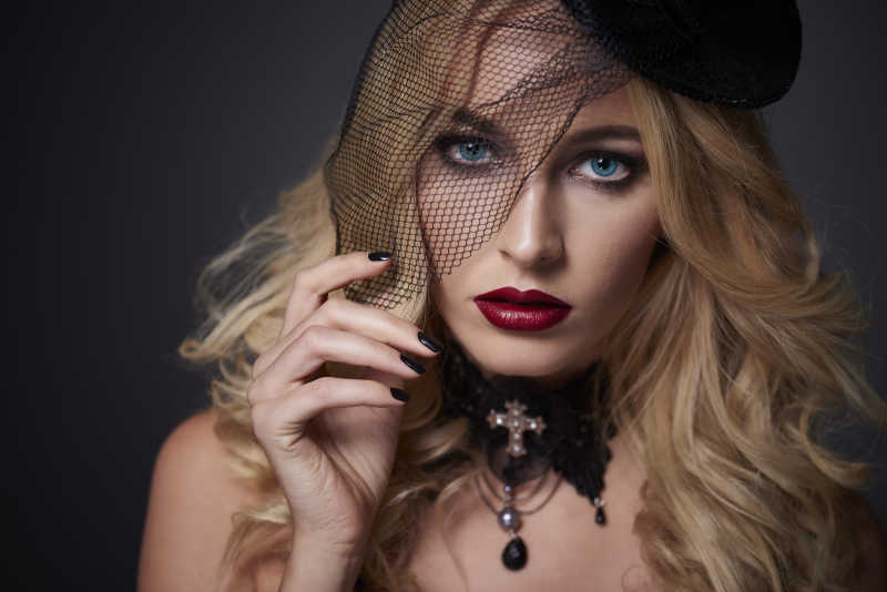 古典气质外国美女