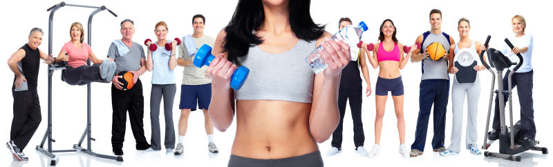 举哑铃的国外美女