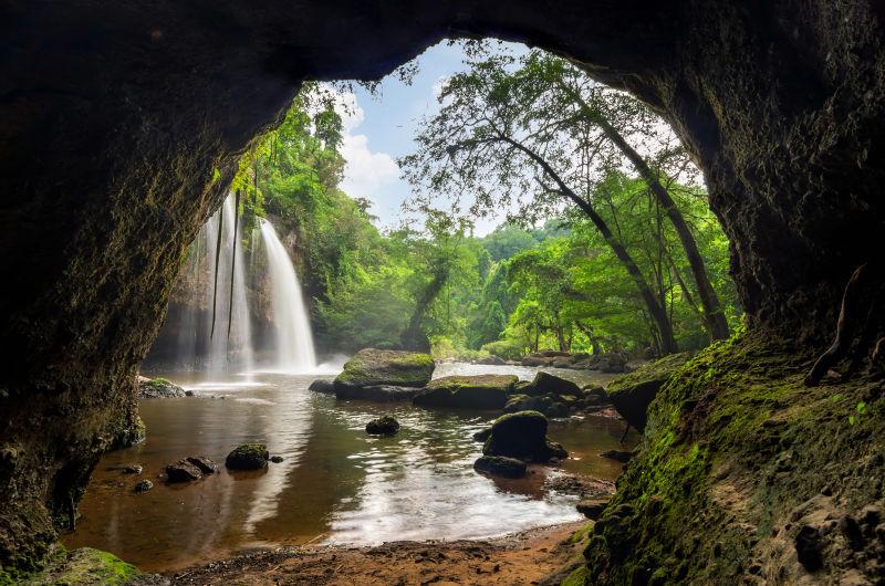 美丽的泰国国家公园海牙瀑布