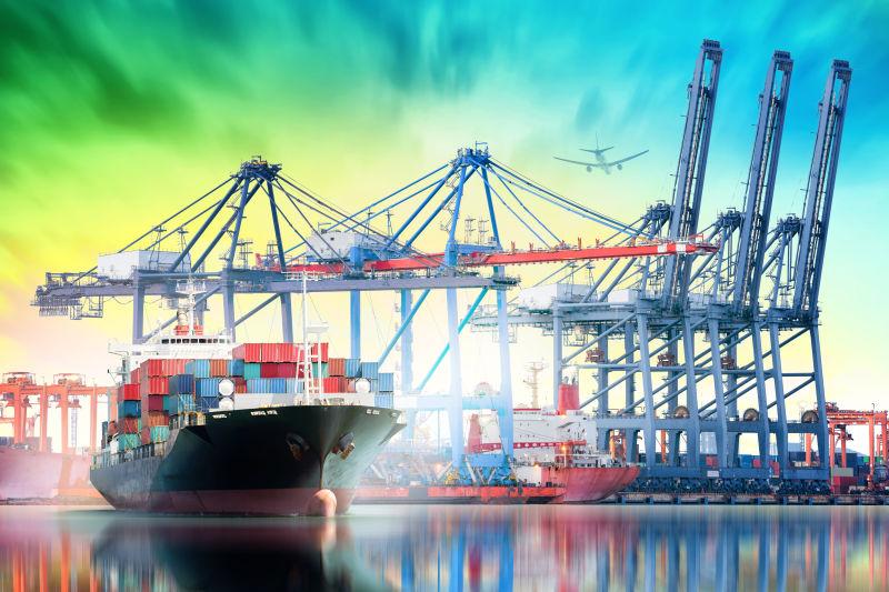 港口装卸桥的物流运输