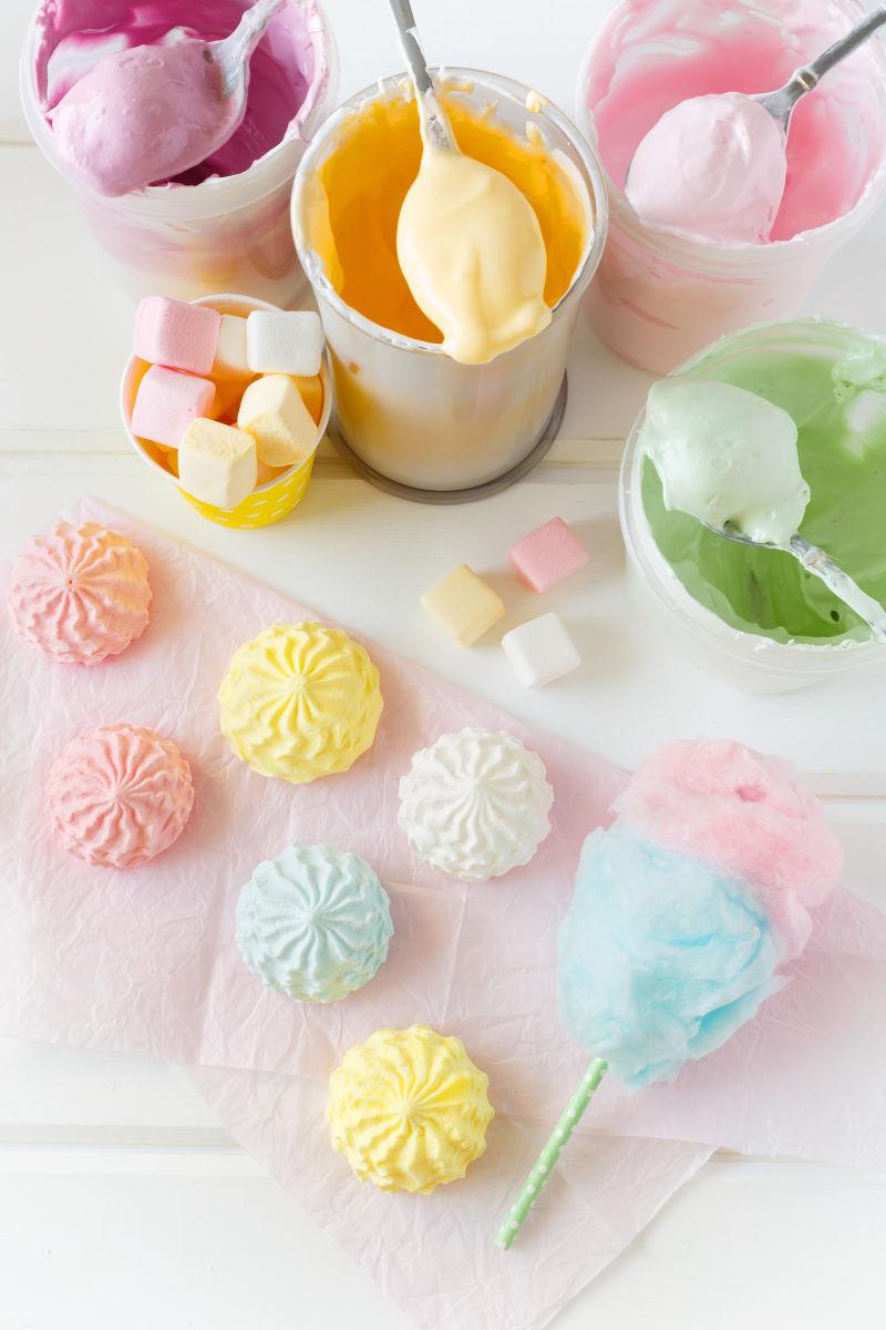 手工制作的彩色棉花糖